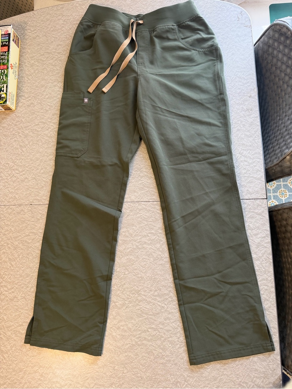 Green Figs scrub pants